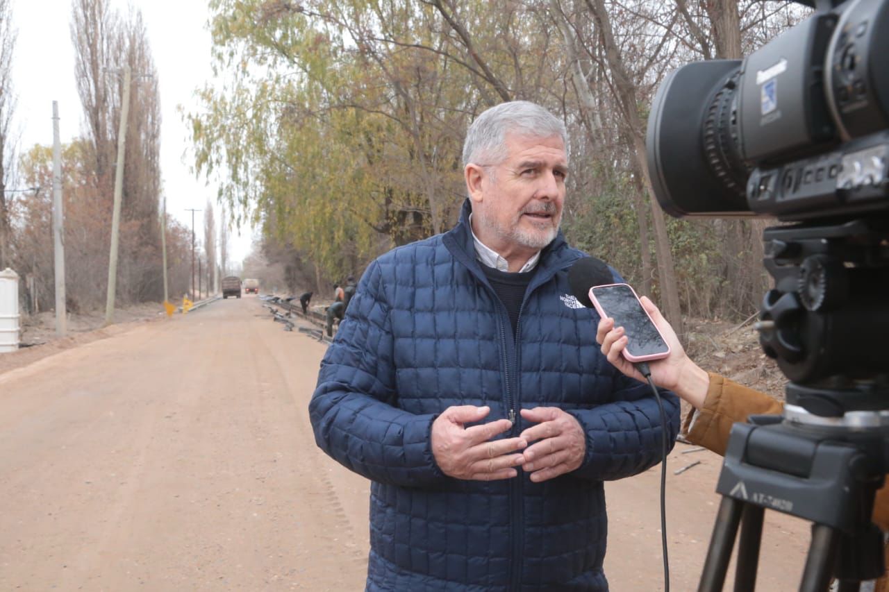 Plan Orgullo Neuquino: Ahora avanza en la avenida Chivilcoy, troncal de importancia estratégica en la comunicación vial