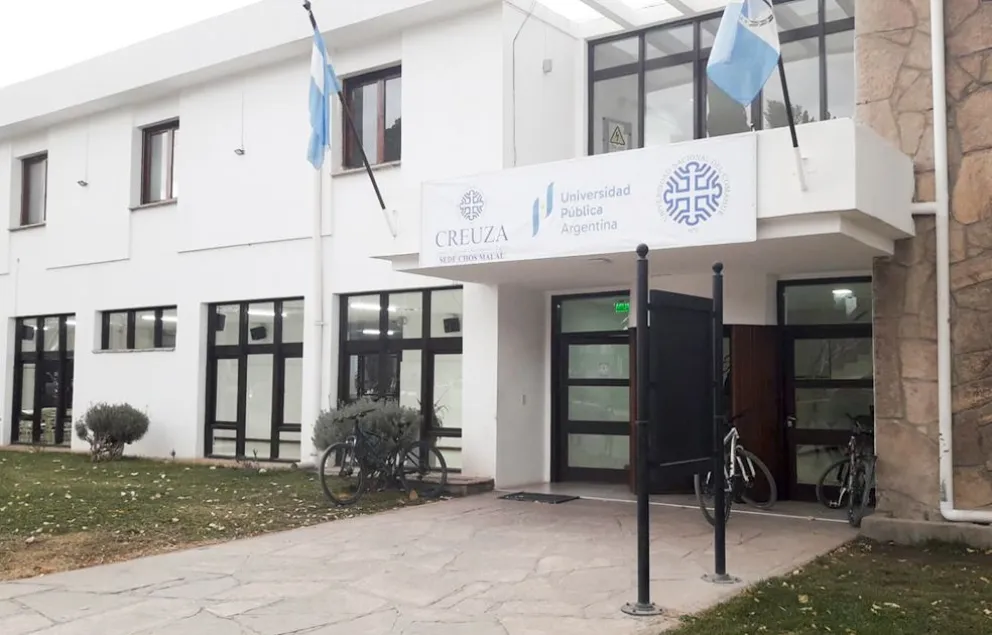 Se extiende el plazo de inscripción para universitarios del Alto Neuquén
