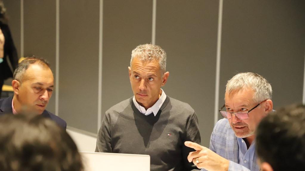 Río Negro y Neuquén consolidan una región productiva unificada