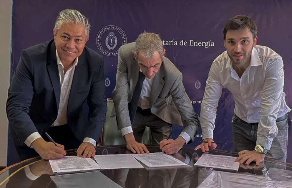 Figueroa viaja a Chubut por la ampliación del Gasoducto Cordillerano