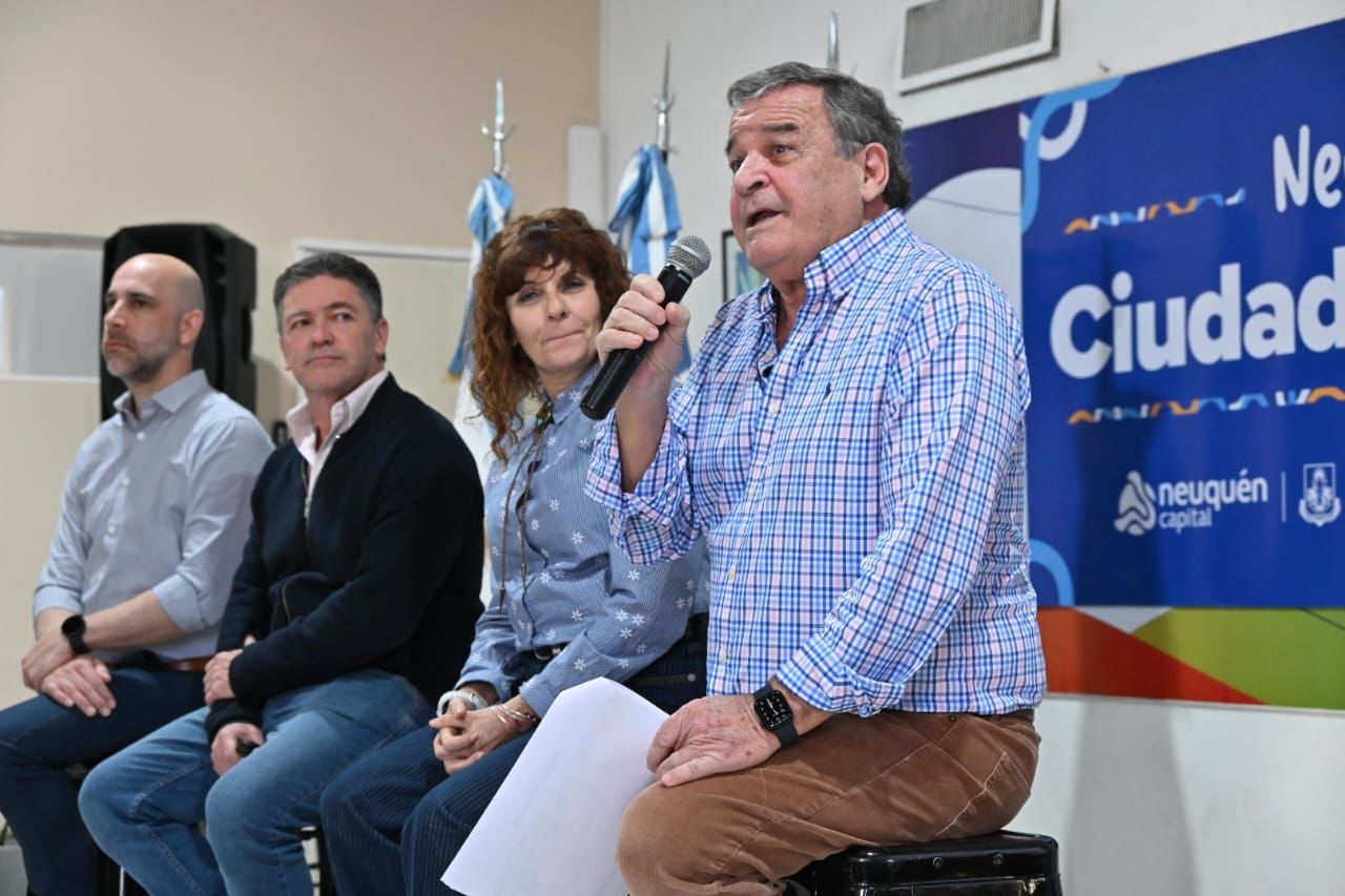Neuquén suma 100 nuevas cámaras y el 96% de las esquinas semaforizadas estarán monitoreadas