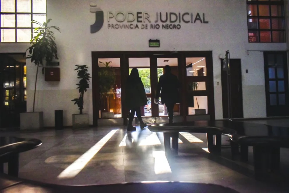 Cinco Saltos: lo acusaron de disparar siete veces y quedó detenido
