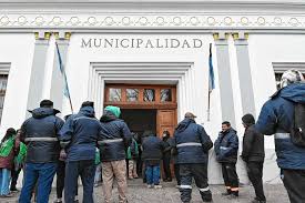 Allen: el Ejecutivo no ofrece aumento y los gremios redoblan la protesta