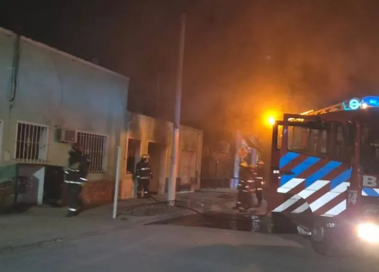 Cinco Saltos: se incendio una clínica privada