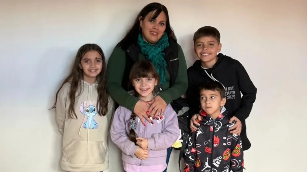 Familia de Cipolletti tiene su hogar gracias al plan de recupero del IPPV