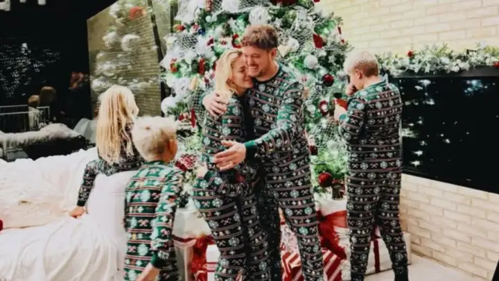 Luisana Lopilato presentó su decoración navideña con sorpresas: ¿está embarazada?