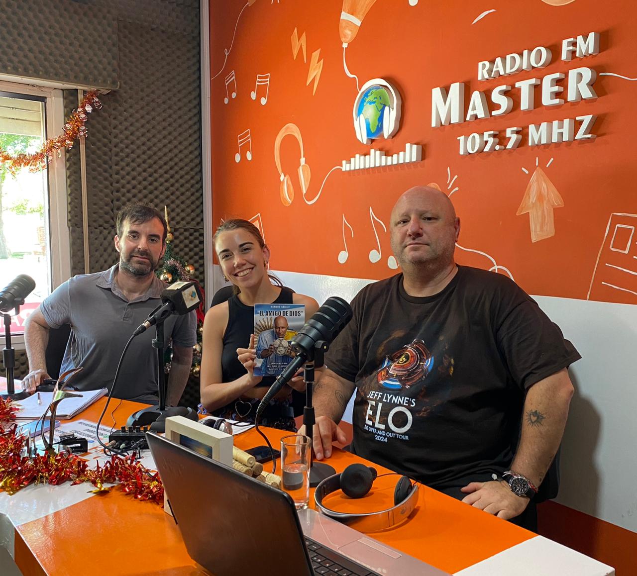 Mariano Israelit Presenta su Libro y Revela Memorias Inéditas Junto a Maradona