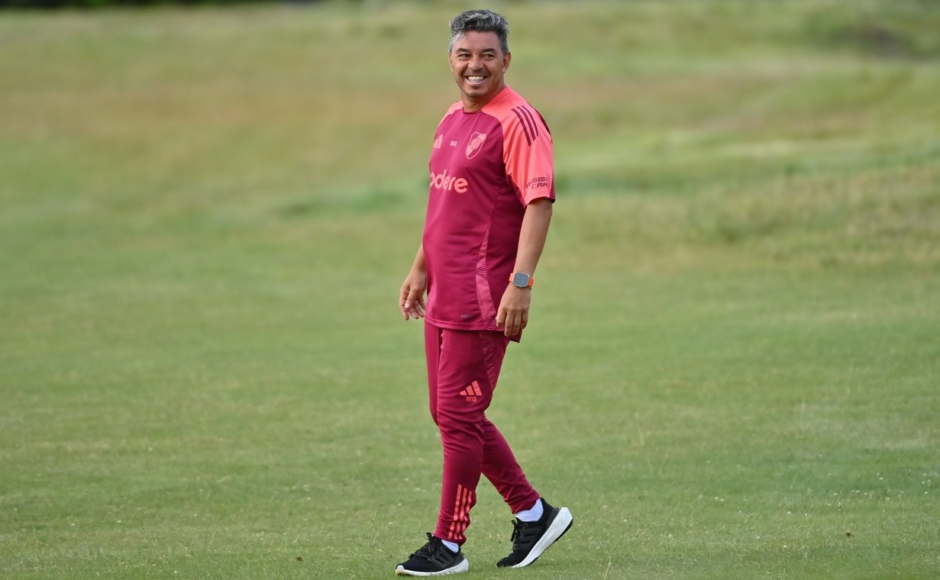 Gallardo inspeccionó las canchas y dio el OK: River hará la pretemporada en Neuquén