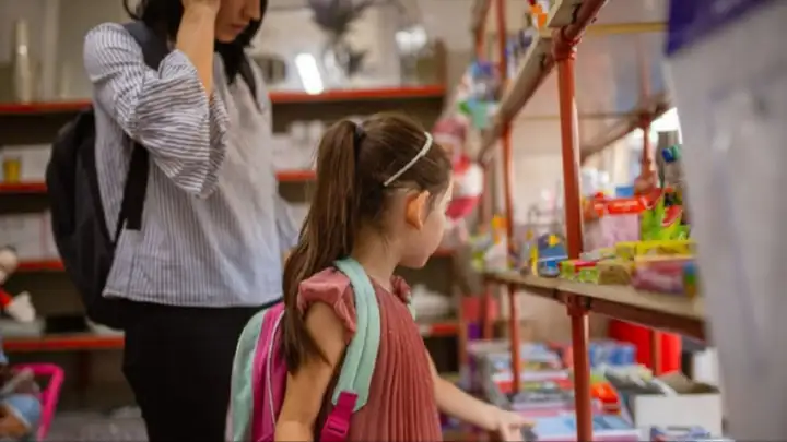 Le fijaron una canasta y media de alimentos tras pagar solo $10.000 de cuota