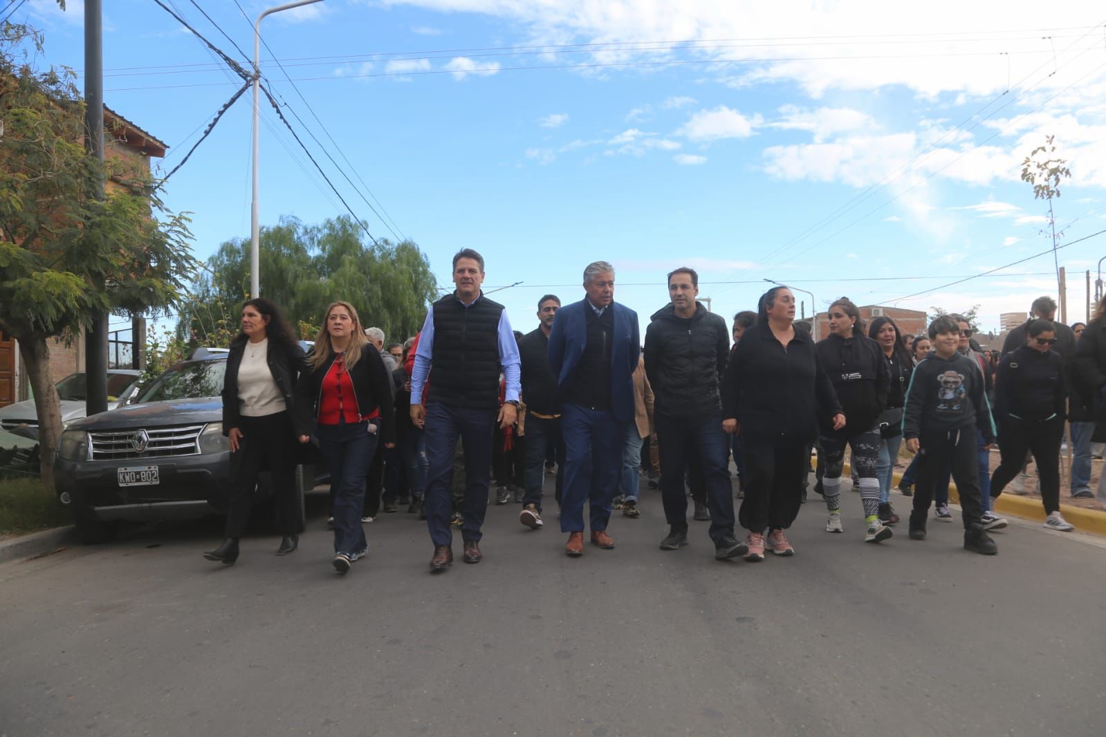 300 cuadras de asfalto en Z1: Gaido y Figueroa consolidan la transformación del oeste neuquino