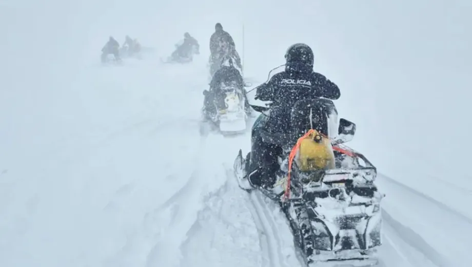 Rescate en la nieve: así asisten a turistas y familias aisladas en Neuquén
