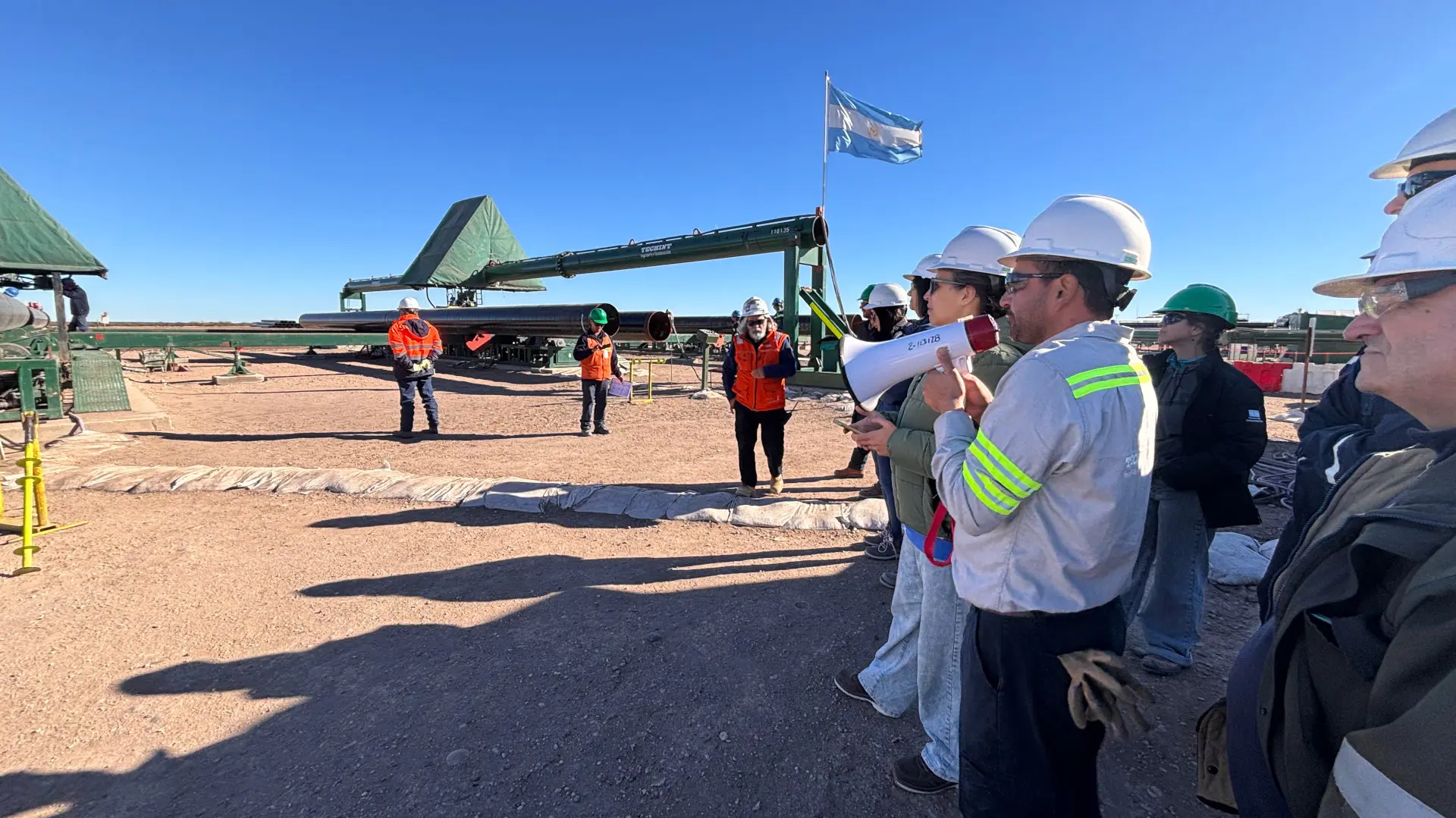 Así controla Río Negro el avance del oleoducto Vaca Muerta Sur