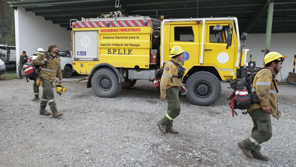 Río Negro fortalece lucha contra incendios forestales