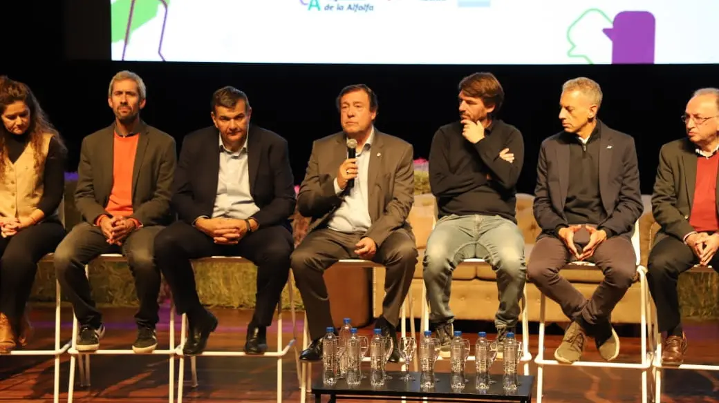 Weretilneck inauguró la 26° Expoalfalfa Patagonia Norte en Cipolletti