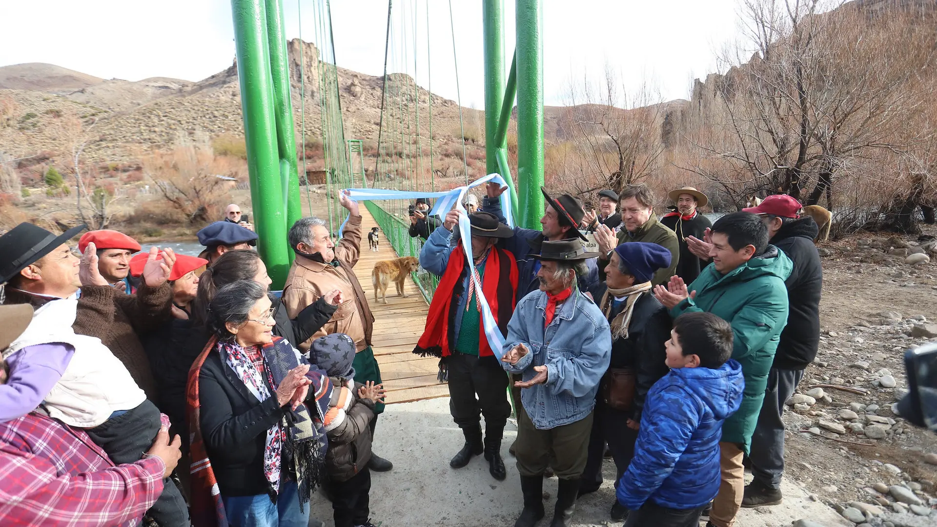 Ñorquinco inauguró una obra clave y proyecta mejoras con el bono petrolero